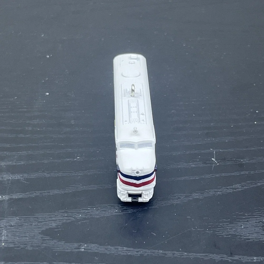 Hallmark Keepsake 2007 Lionel Freedom Train Observation Car Ornament #12